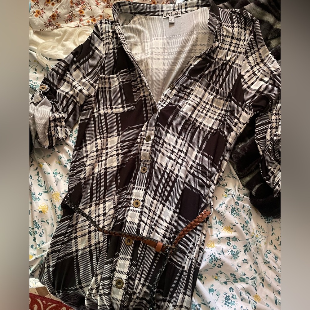 Women’s dress